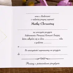 Zaproszenie na Komunię Świętą dla Matki Chrzestnej. Dowiedz się, jak się pisze zaproszenie, wypełniając datę i godzinę uroczystości.