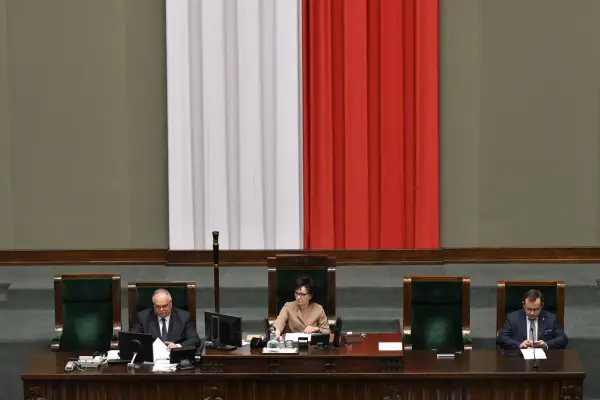 Trójpodział władzy w Polsce - Jak działa i jakich błędów unikać?